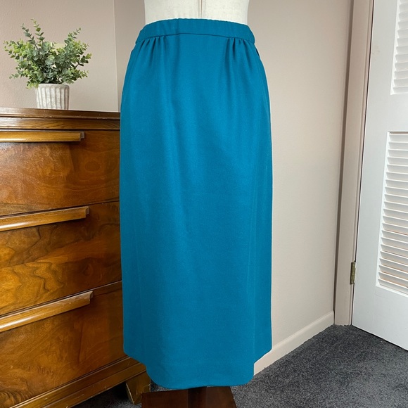 Vintage teal Pendleton suit in stellar condition - Picture 5 of 10